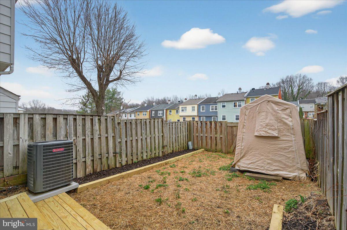 DALE CITY - Residential