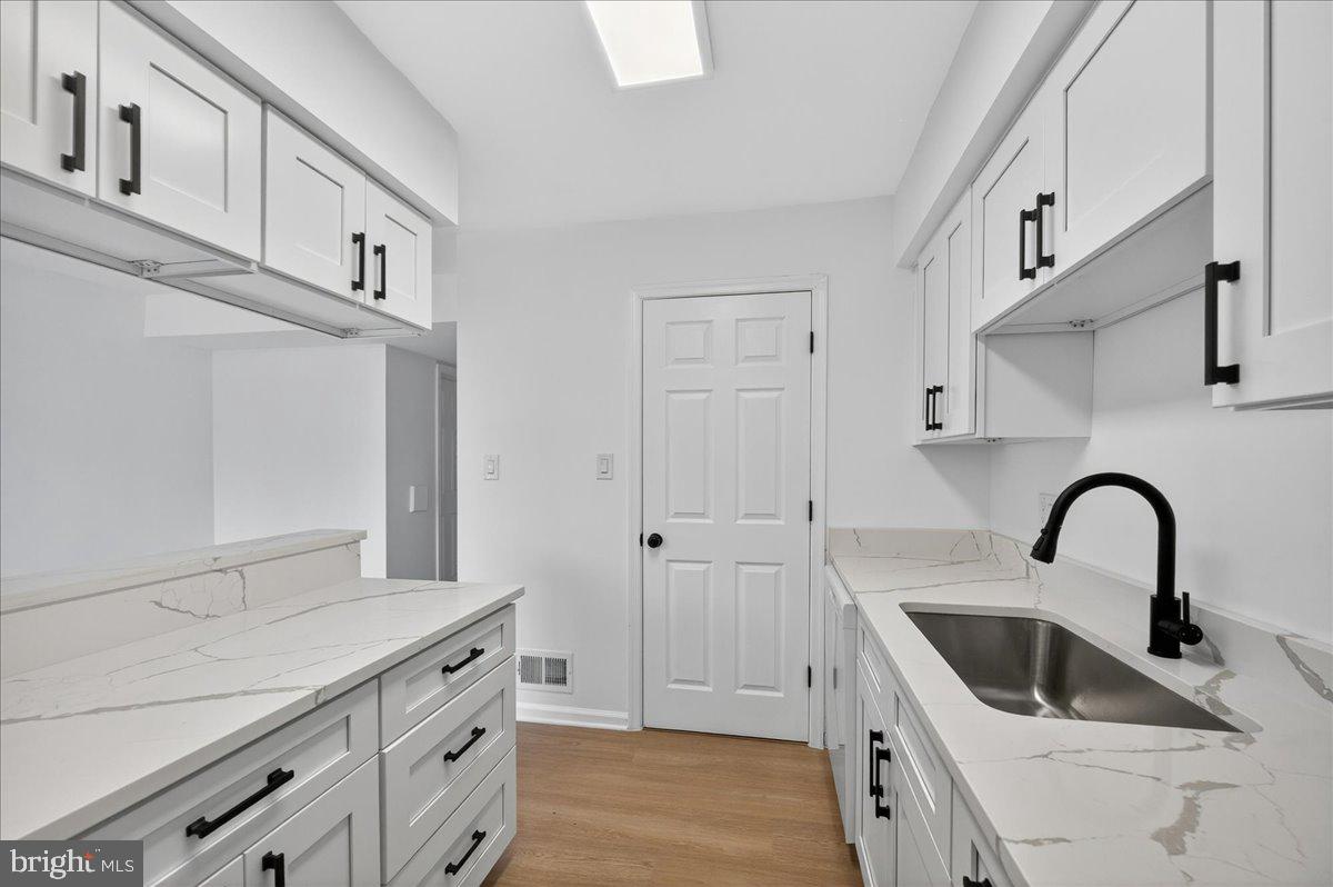 DALE CITY - Residential