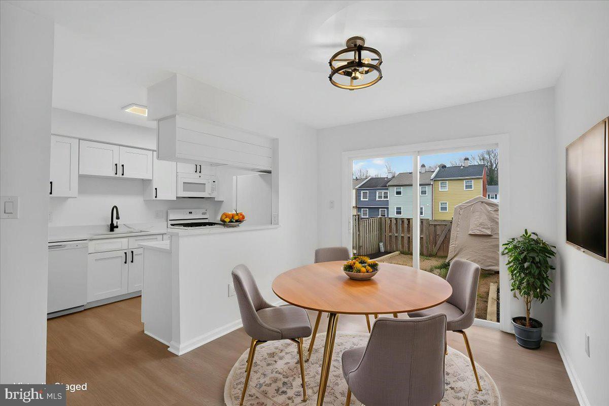 DALE CITY - Residential