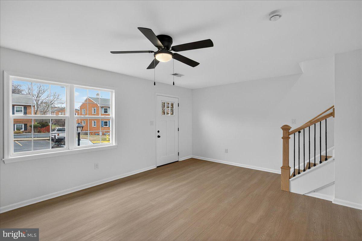 DALE CITY - Residential