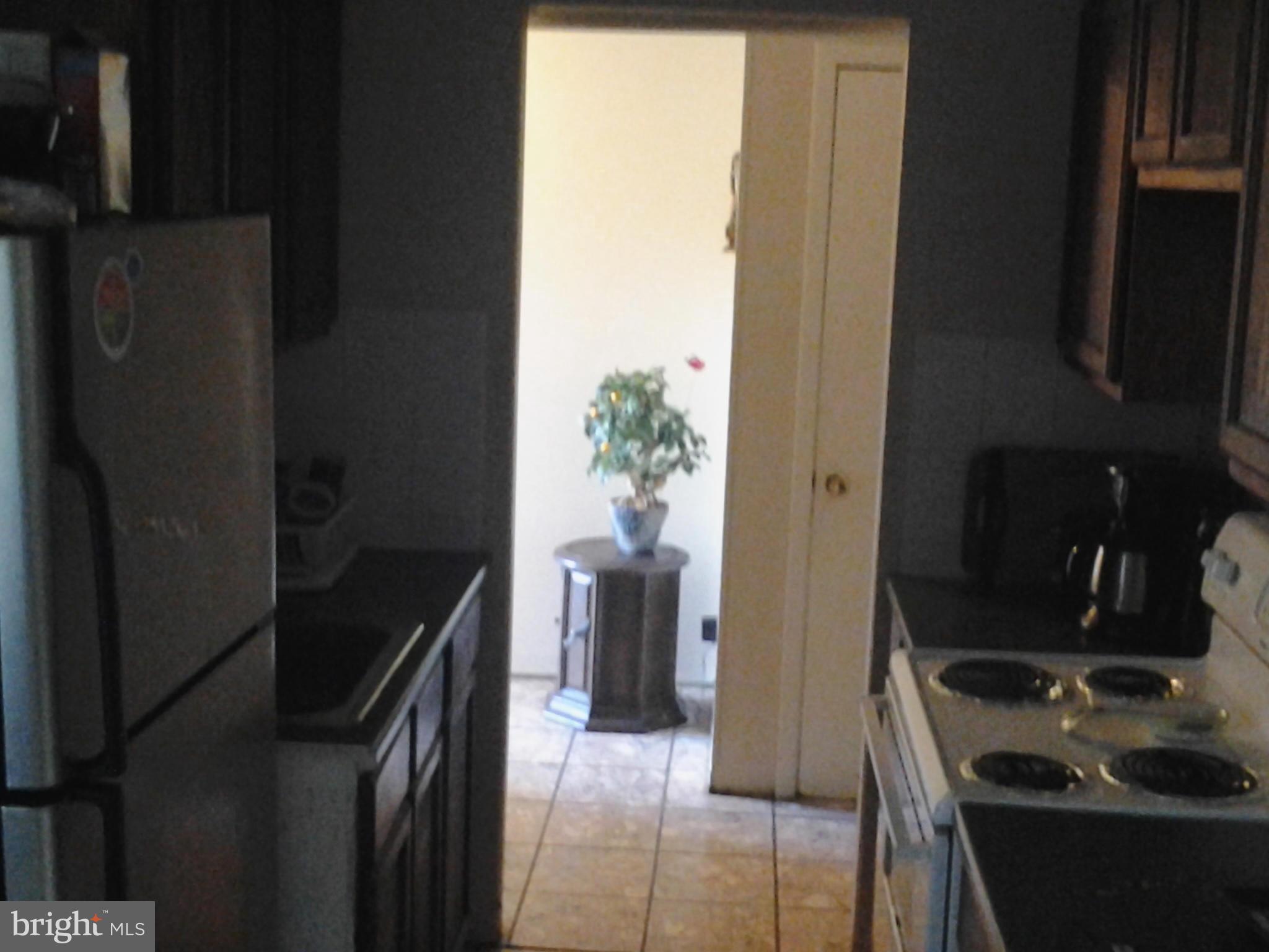 SHERWOOD FOREST MANOR - Residential