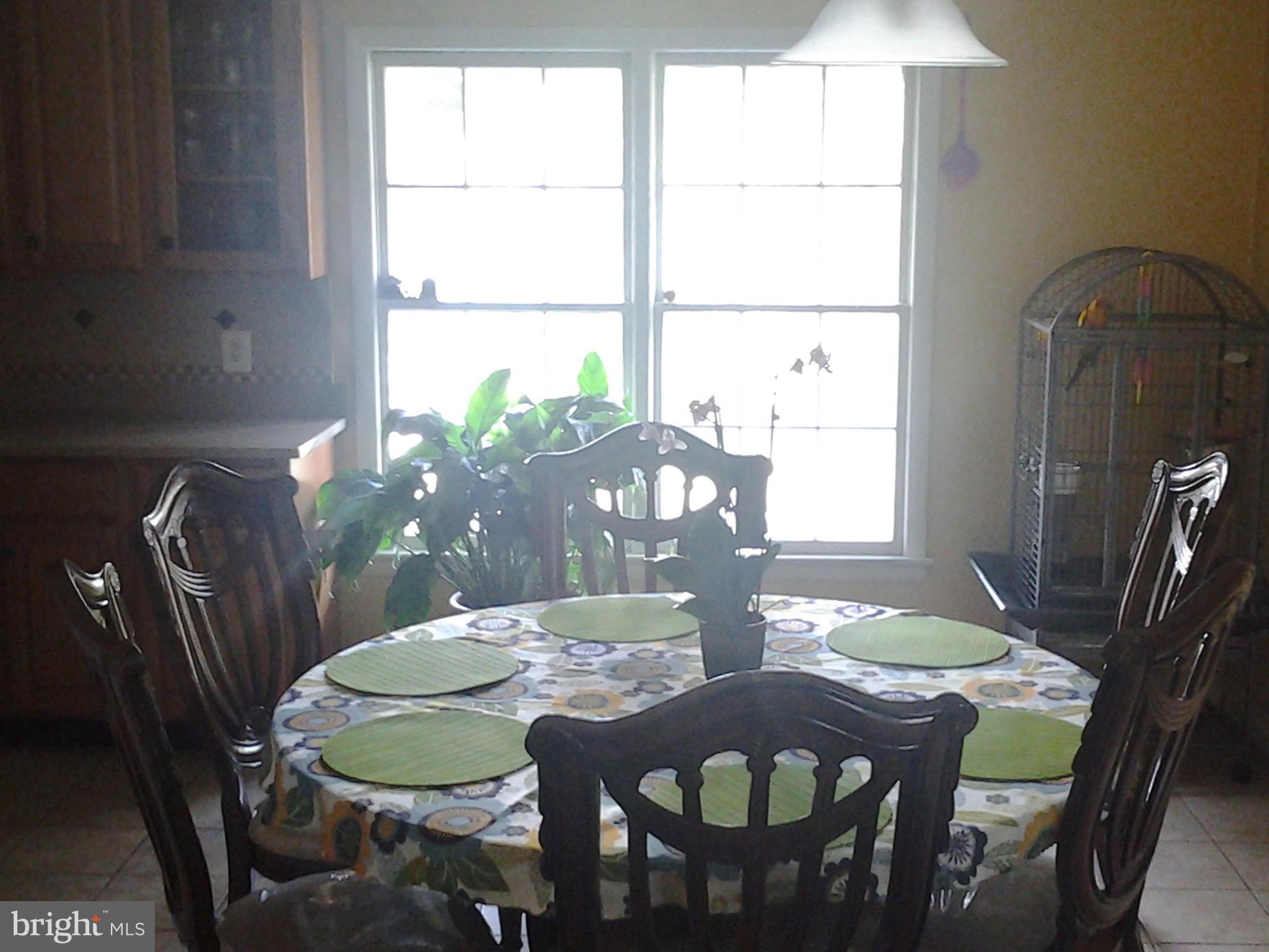 SHERWOOD FOREST MANOR - Residential