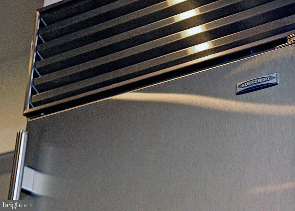 900 NORTH WASHINGTON STREET CONDOMINIUMS - Residential