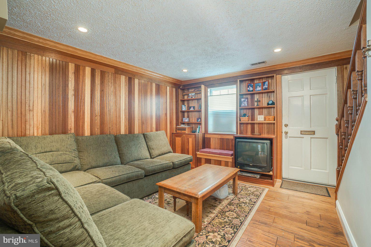 HISTORIC DISTRICT - Residential