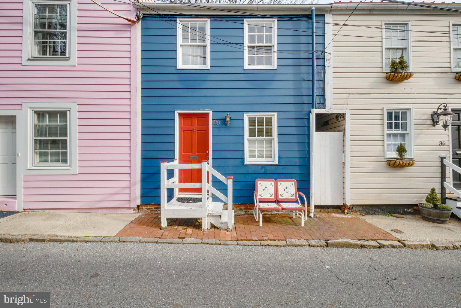 HISTORIC DISTRICT - Residential