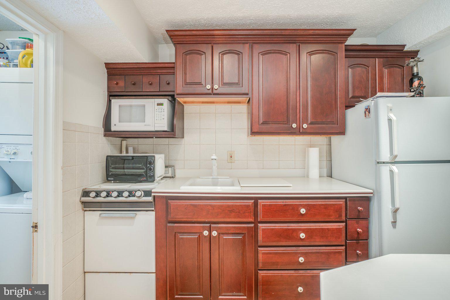 HISTORIC DISTRICT - Residential