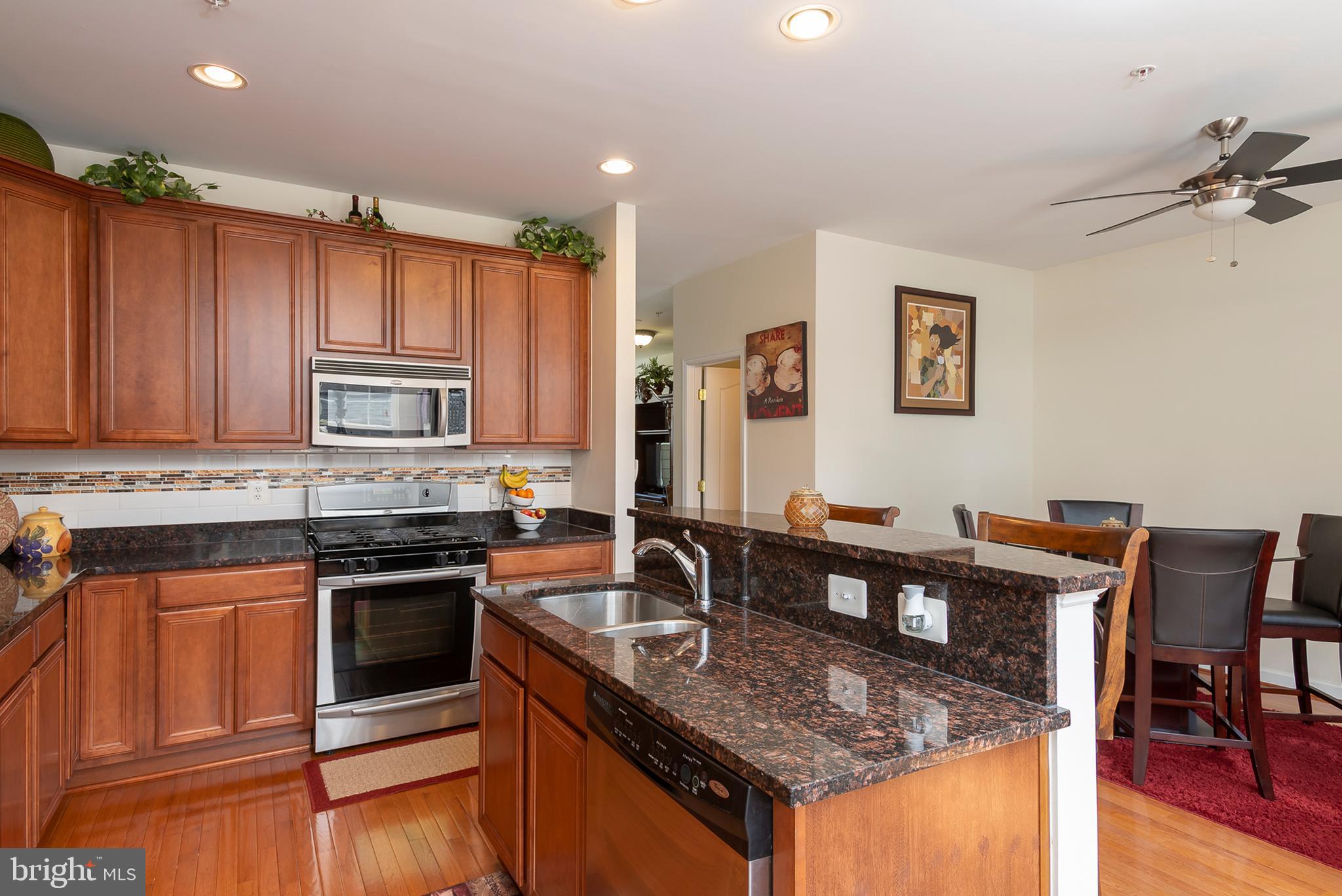 SUMMERFIELD AT MORGAN ST - Residential