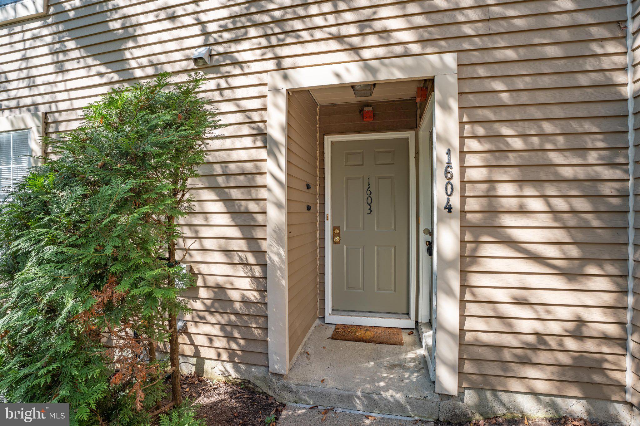 1603 SOCIETY PLACE