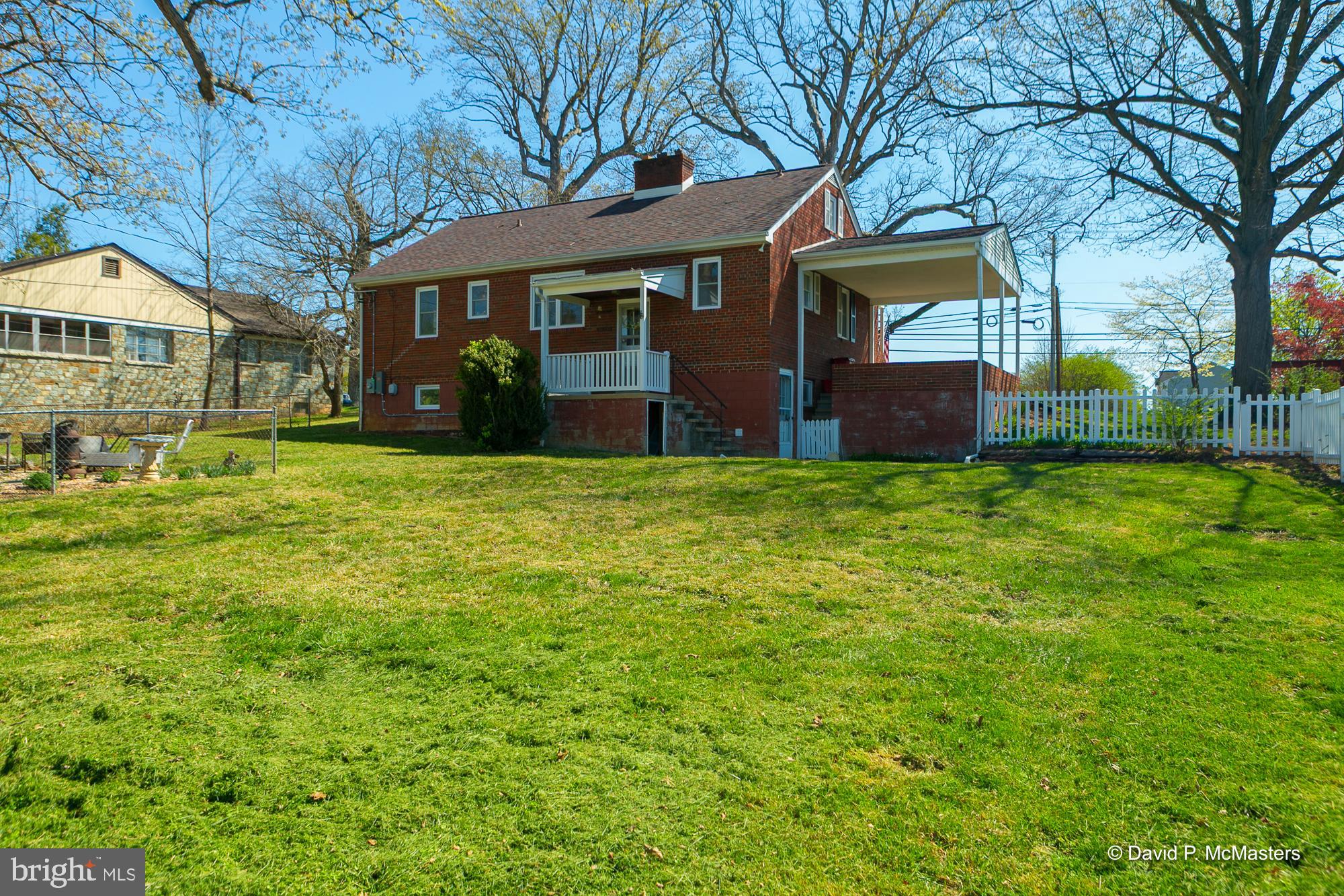 CHARLES TOWN - Residential