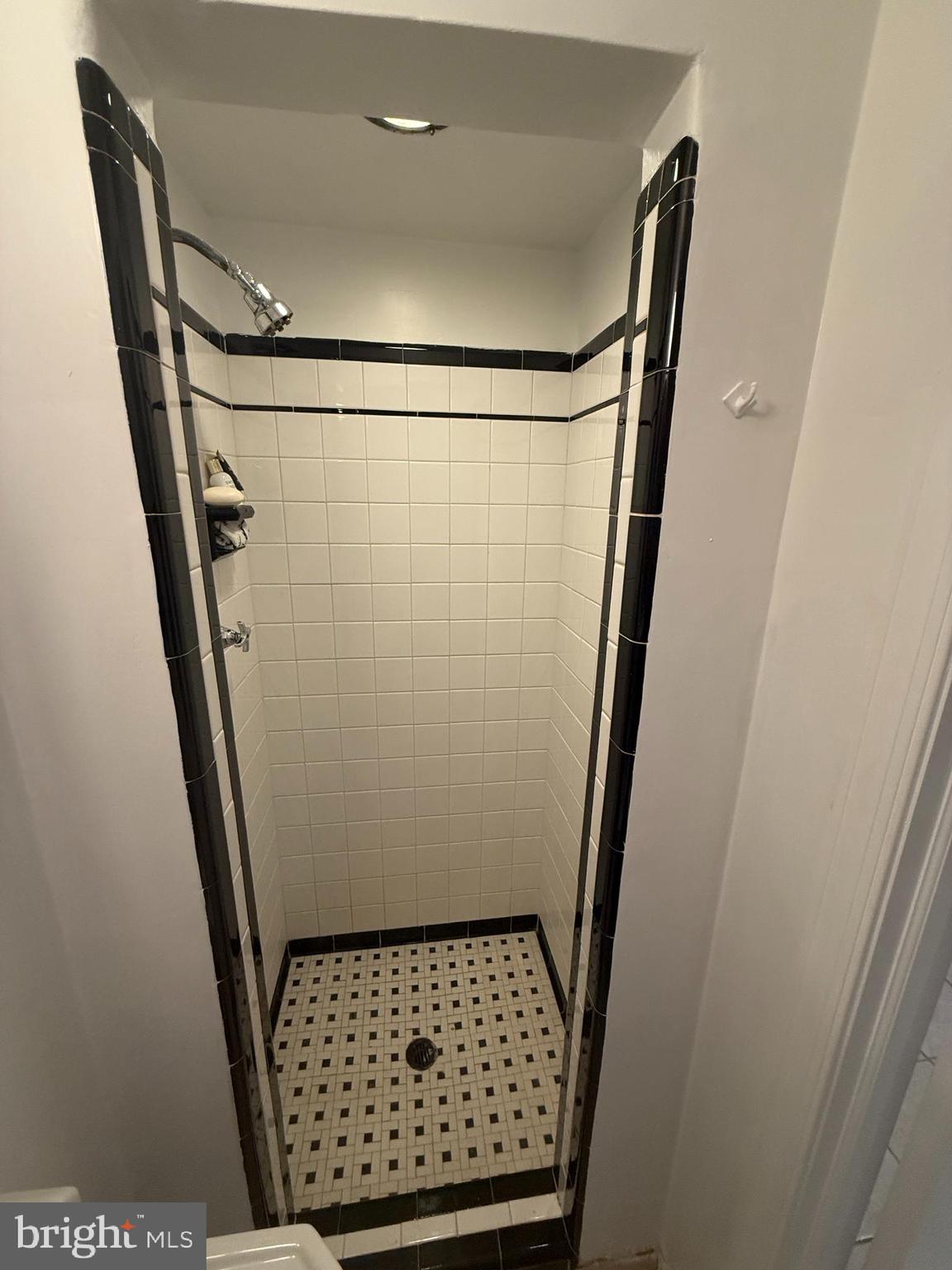 CHARLES TOWN - Residential