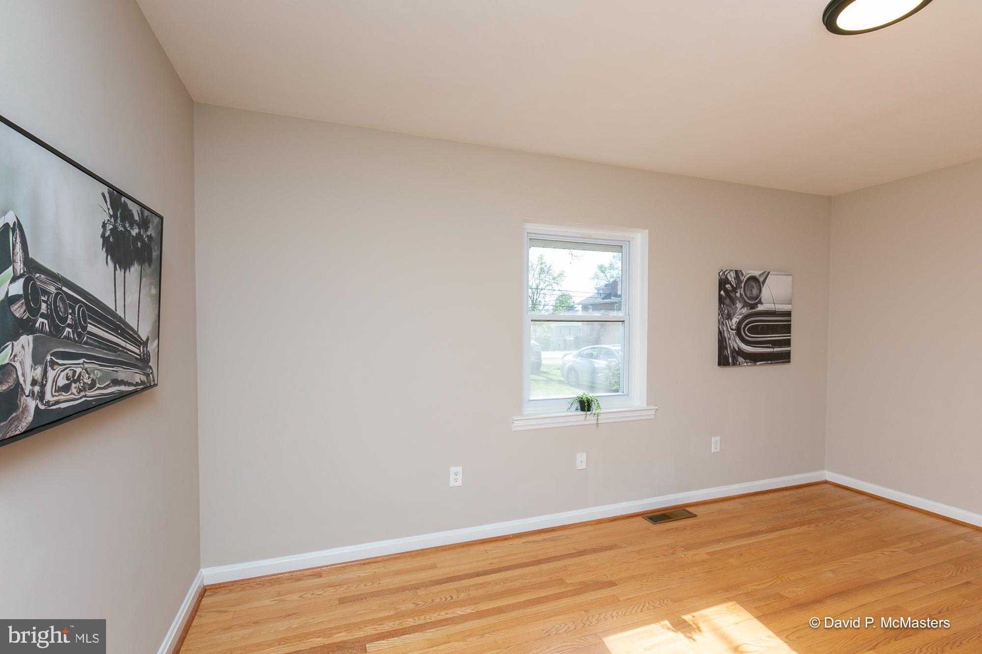 CHARLES TOWN - Residential