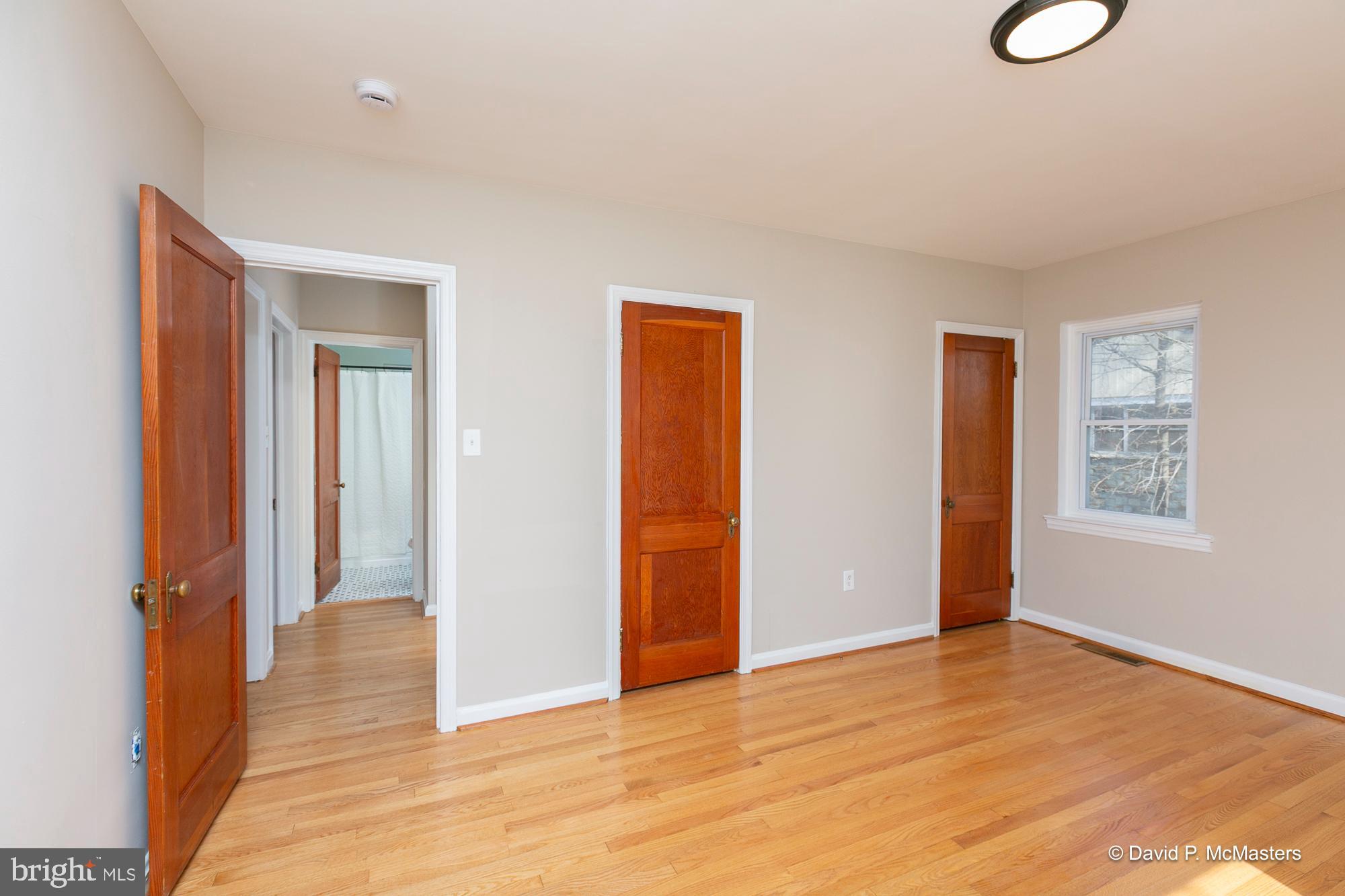 CHARLES TOWN - Residential