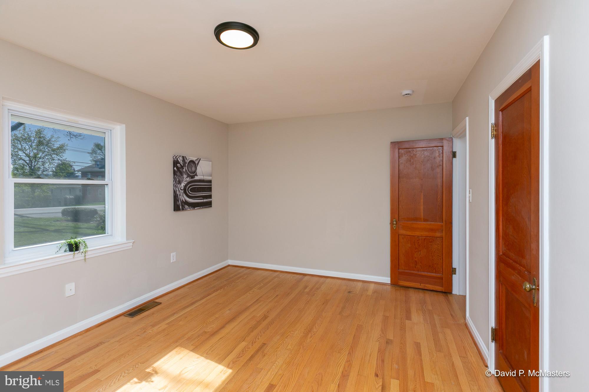 CHARLES TOWN - Residential