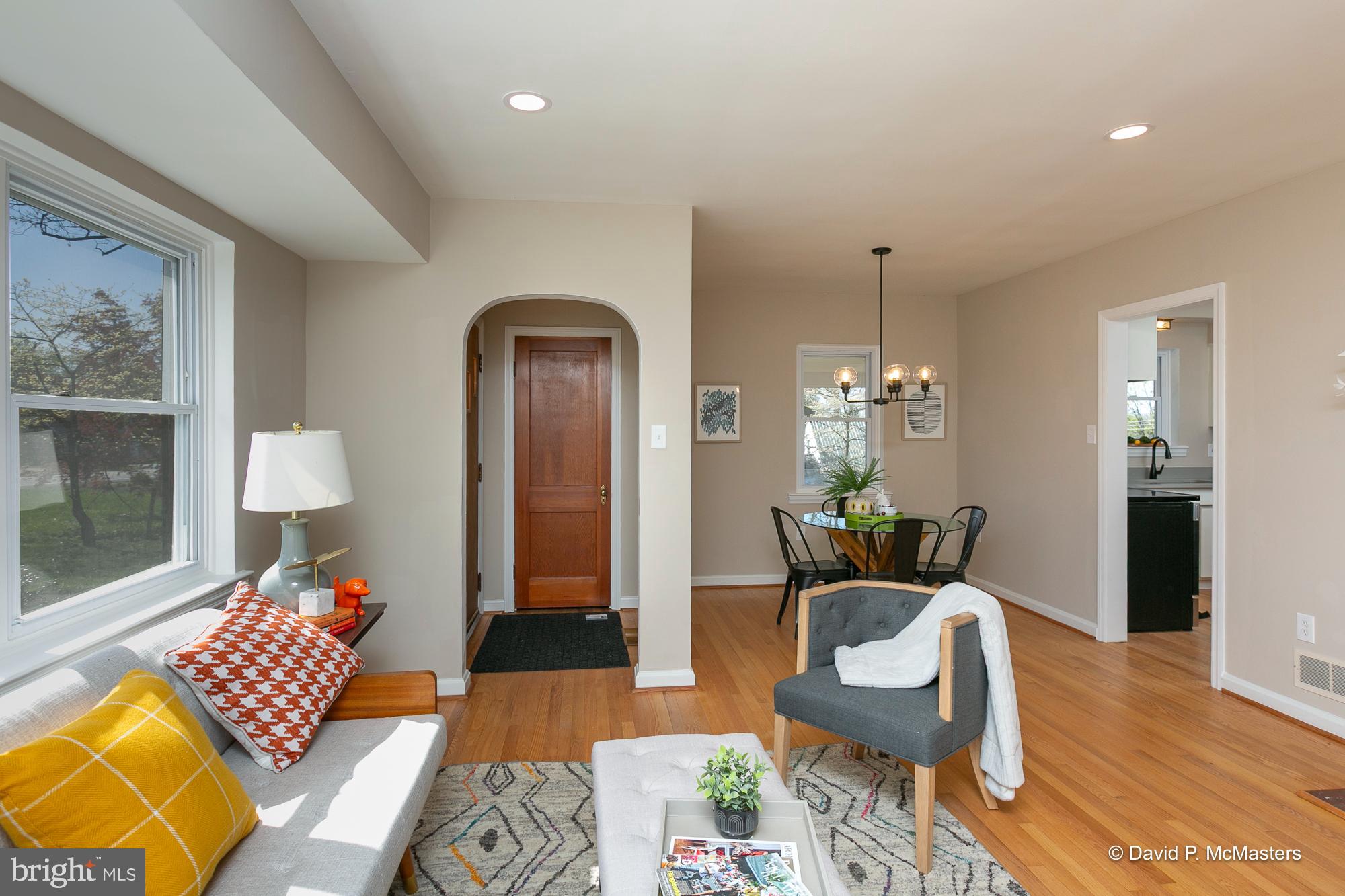 313 JEFFERSON AVENUE