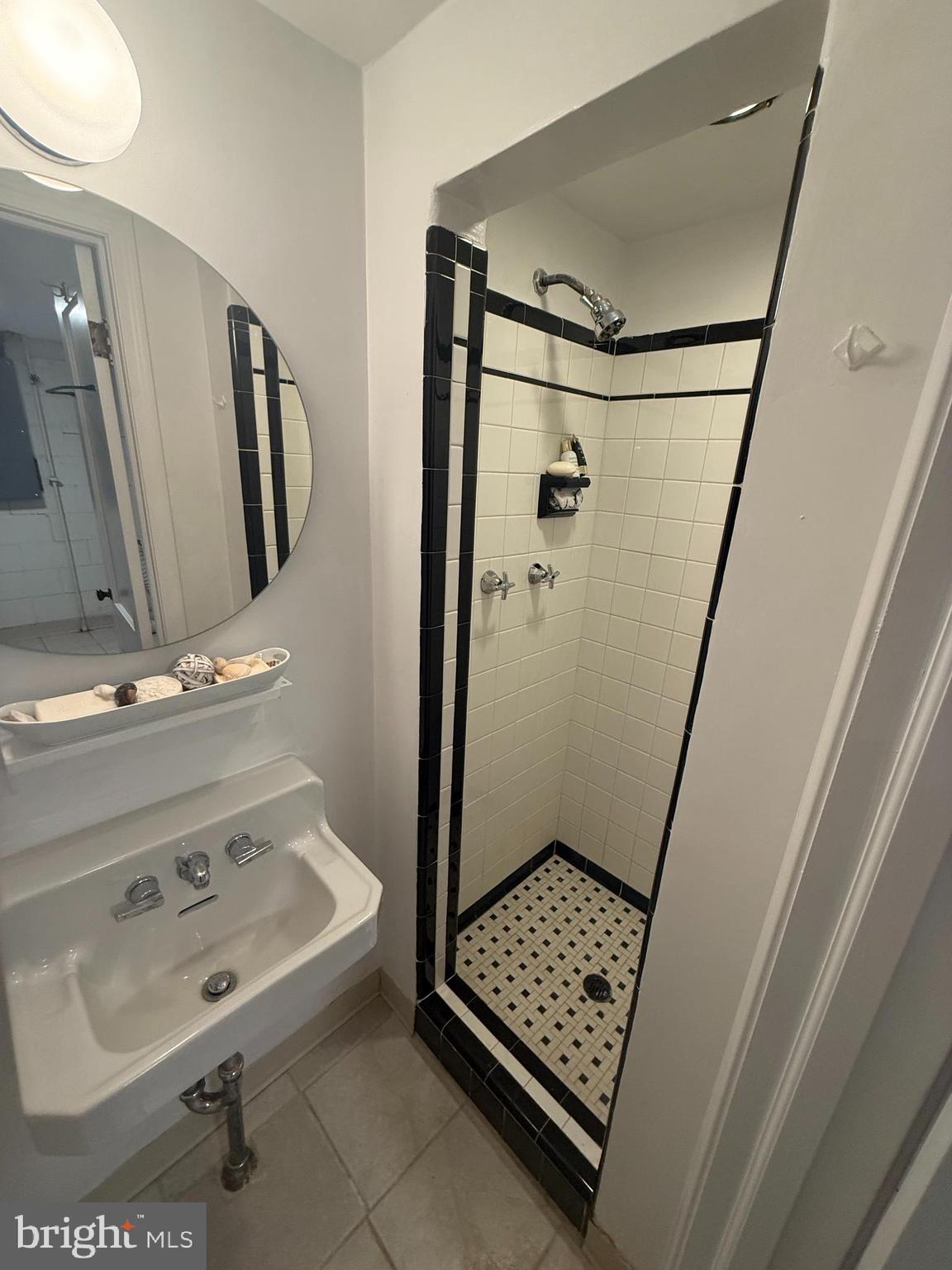 CHARLES TOWN - Residential