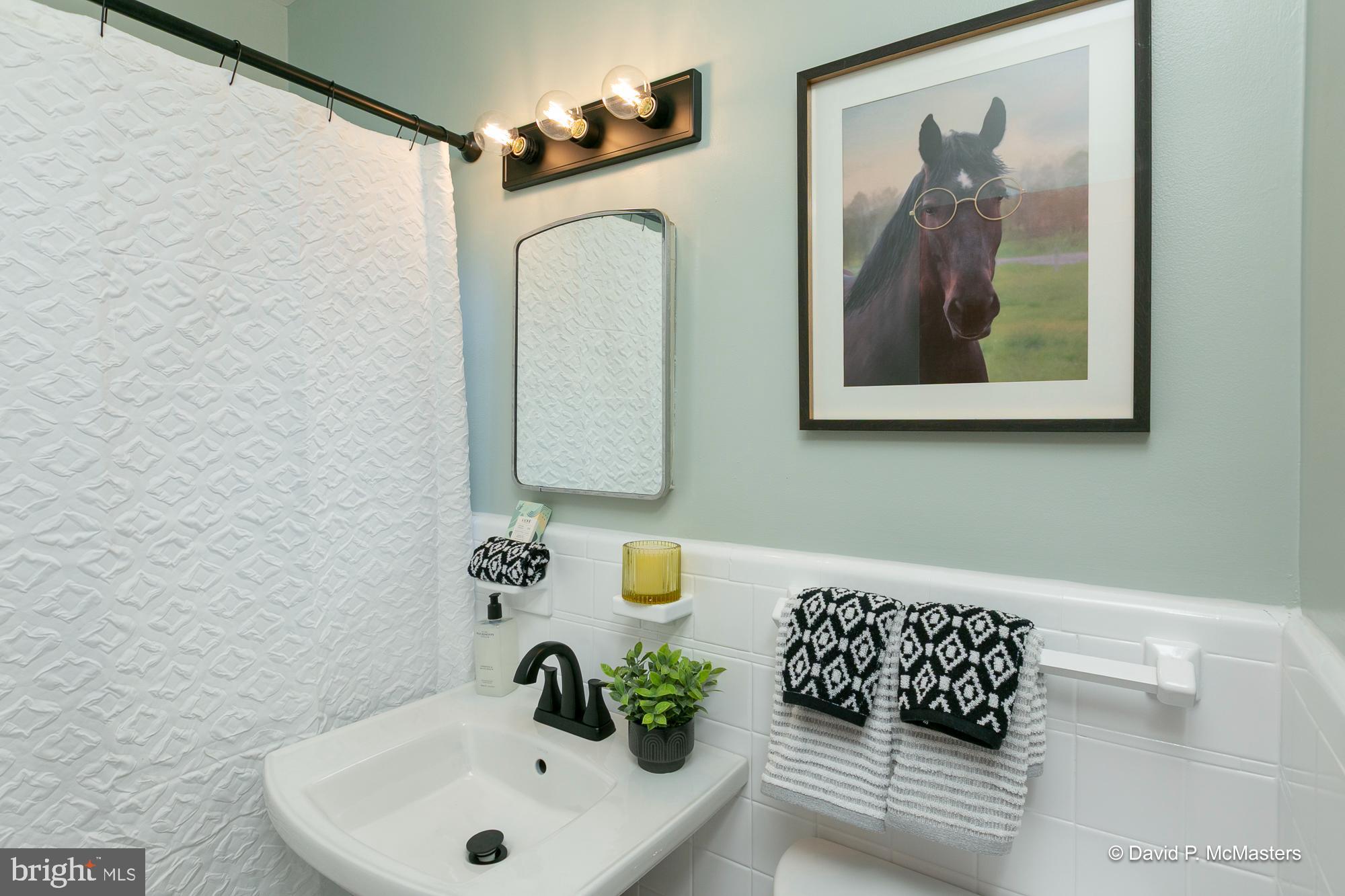 CHARLES TOWN - Residential