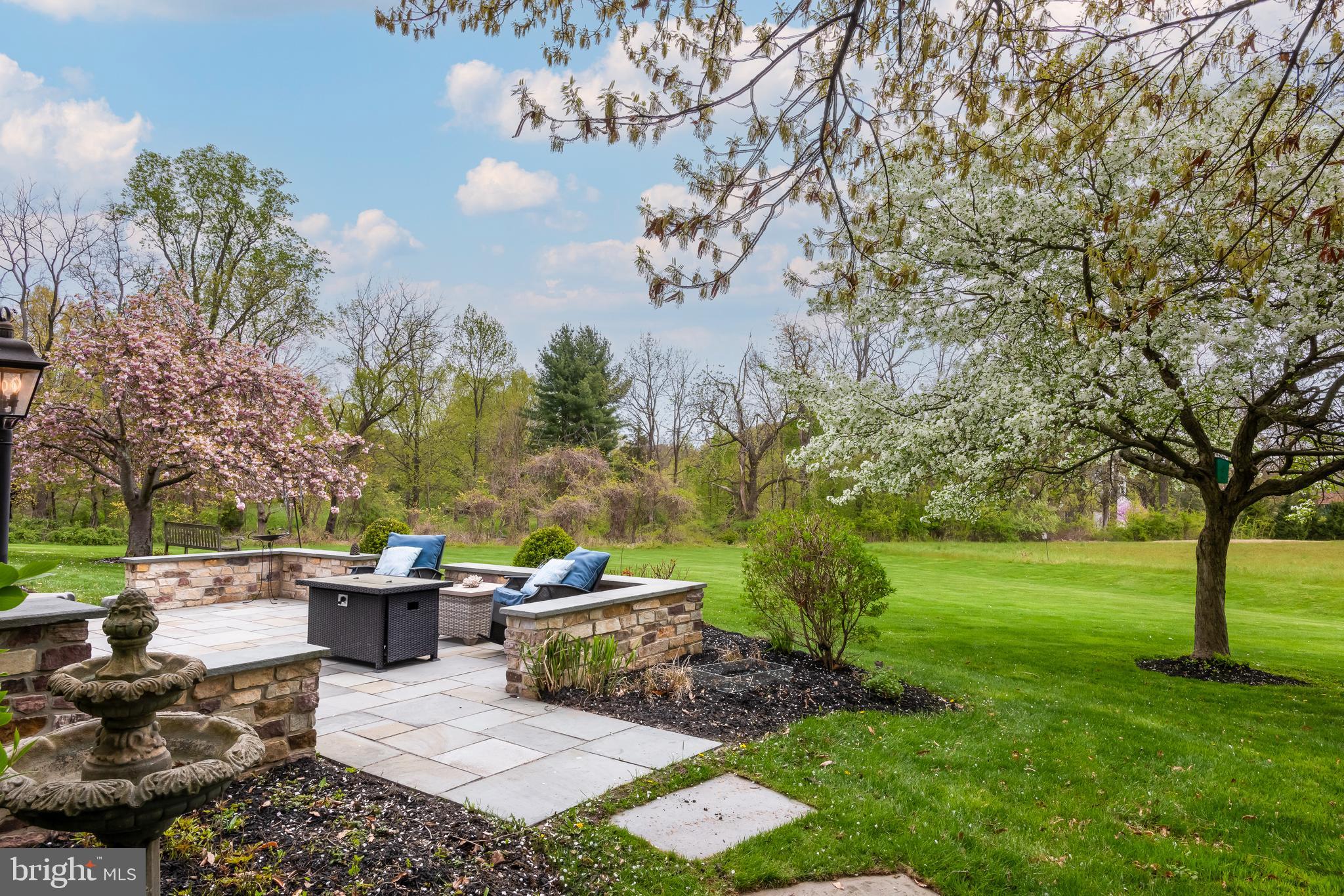 CHURCH SCHOOL ESTATS - Residential