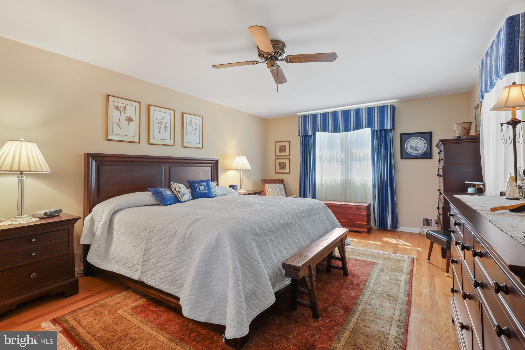 SUMMER HILL - Residential