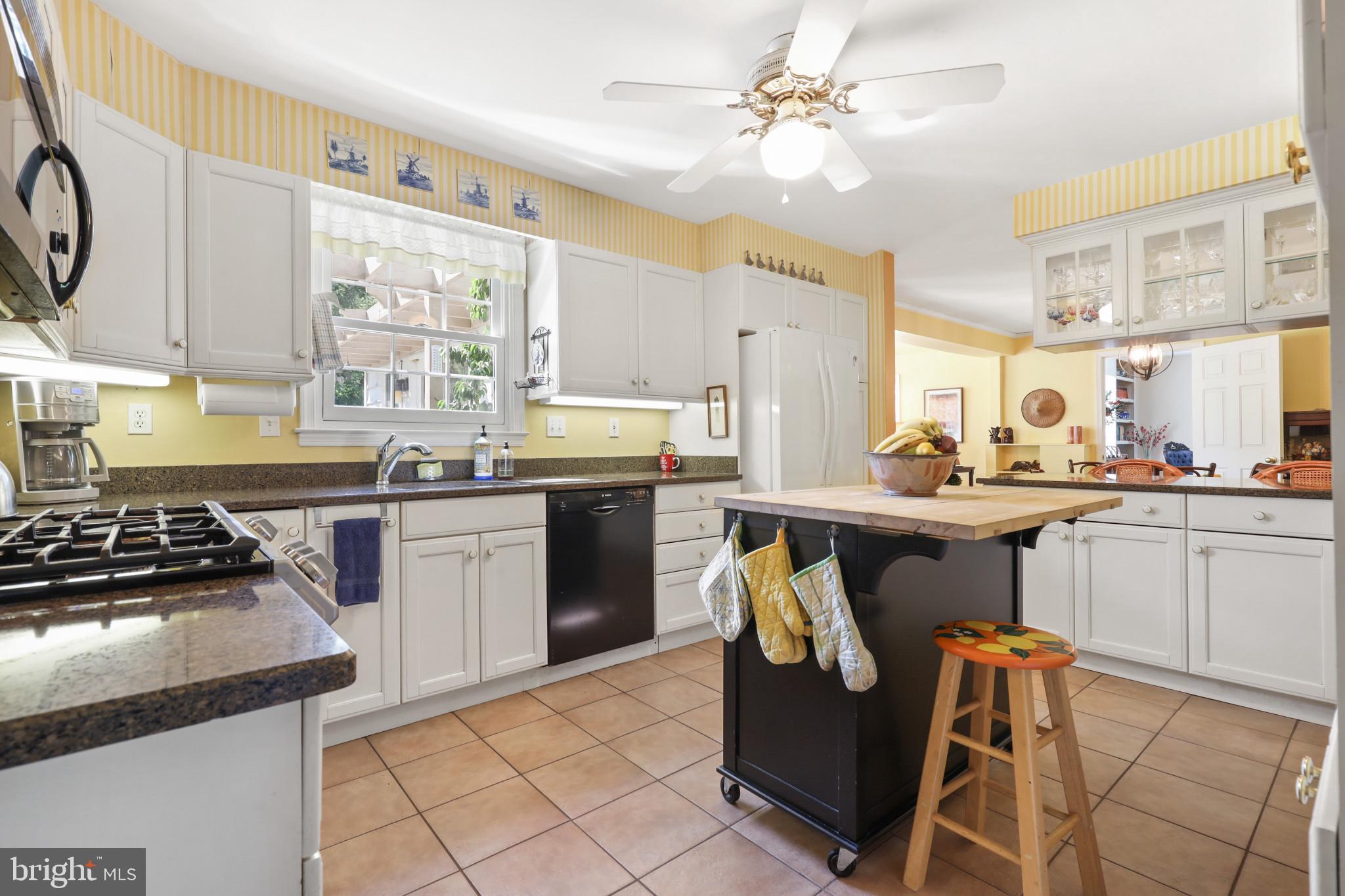 SUMMER HILL - Residential