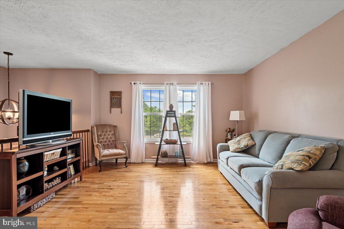 FOREST HEIGHTS - Residential