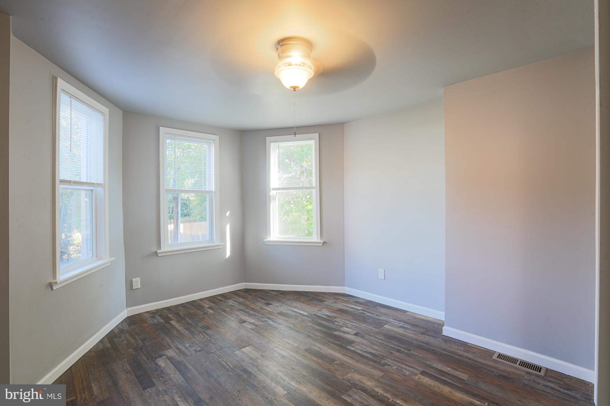 OLIVER - Residential