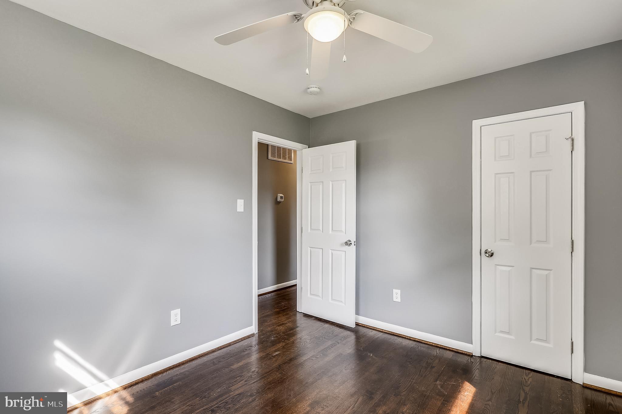 CLINTON - Residential