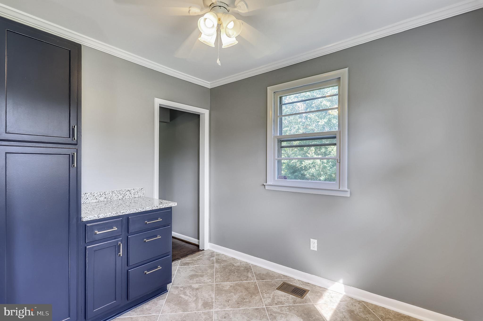 CLINTON - Residential