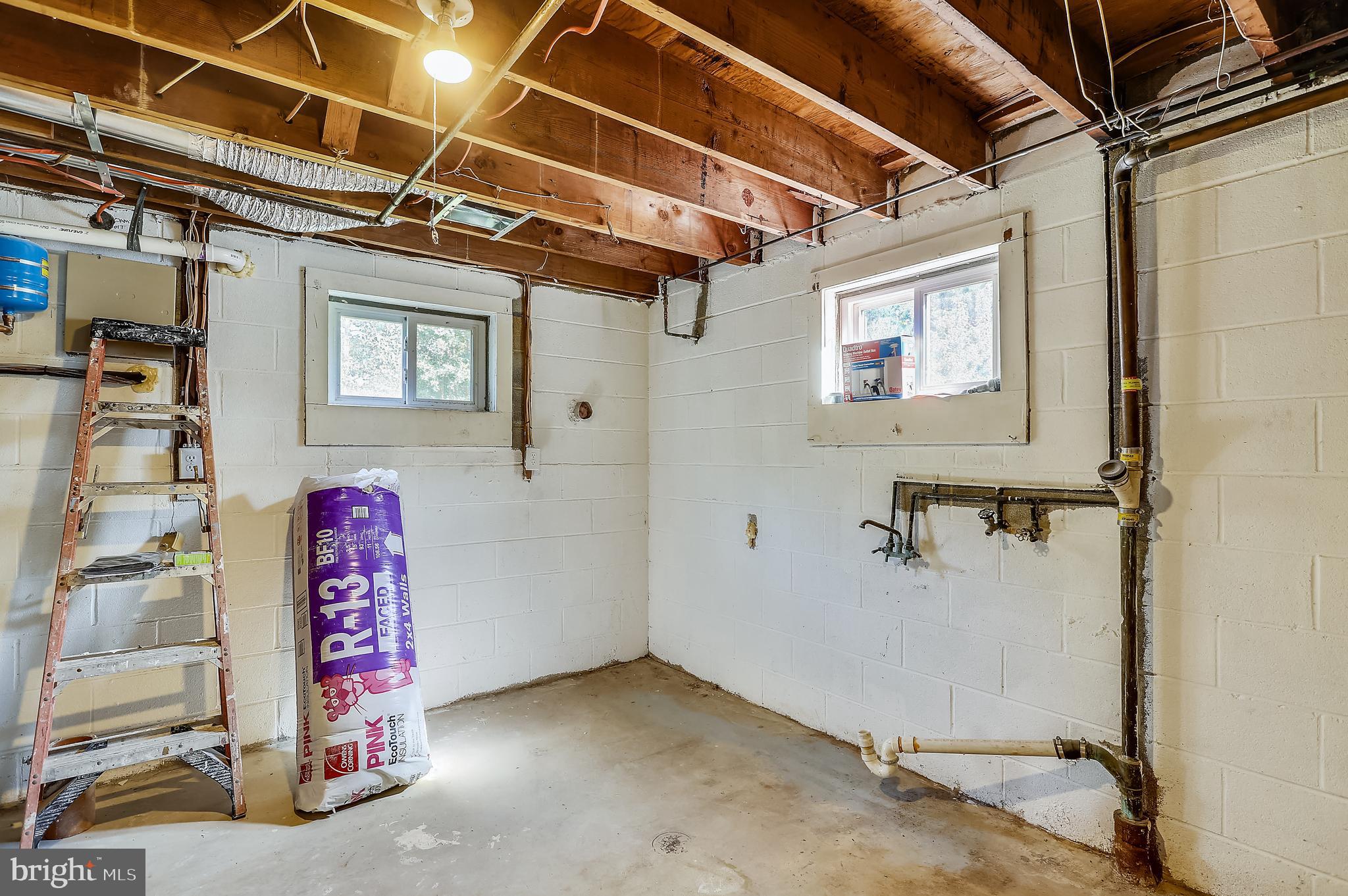 CLINTON - Residential