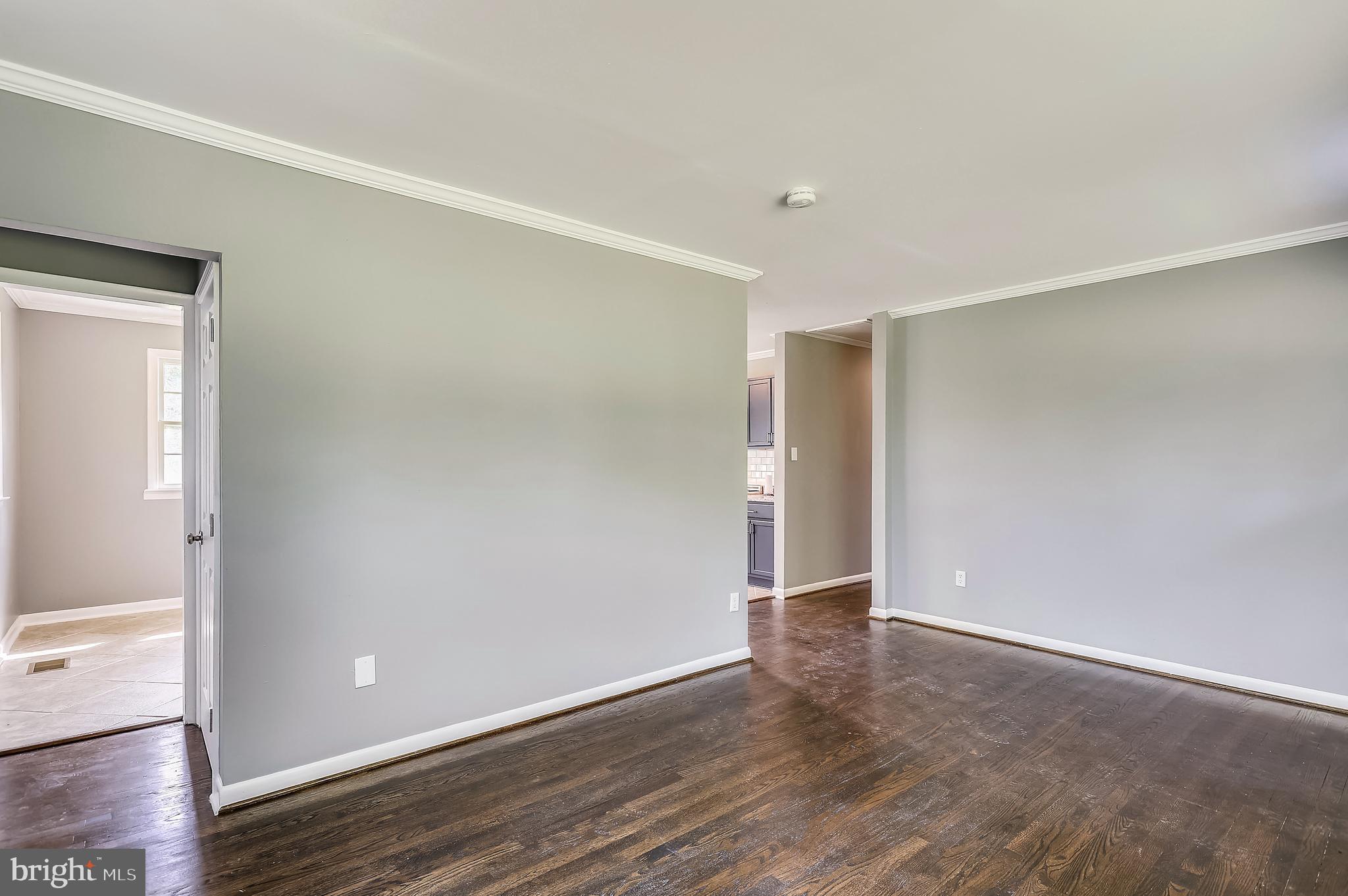 CLINTON - Residential