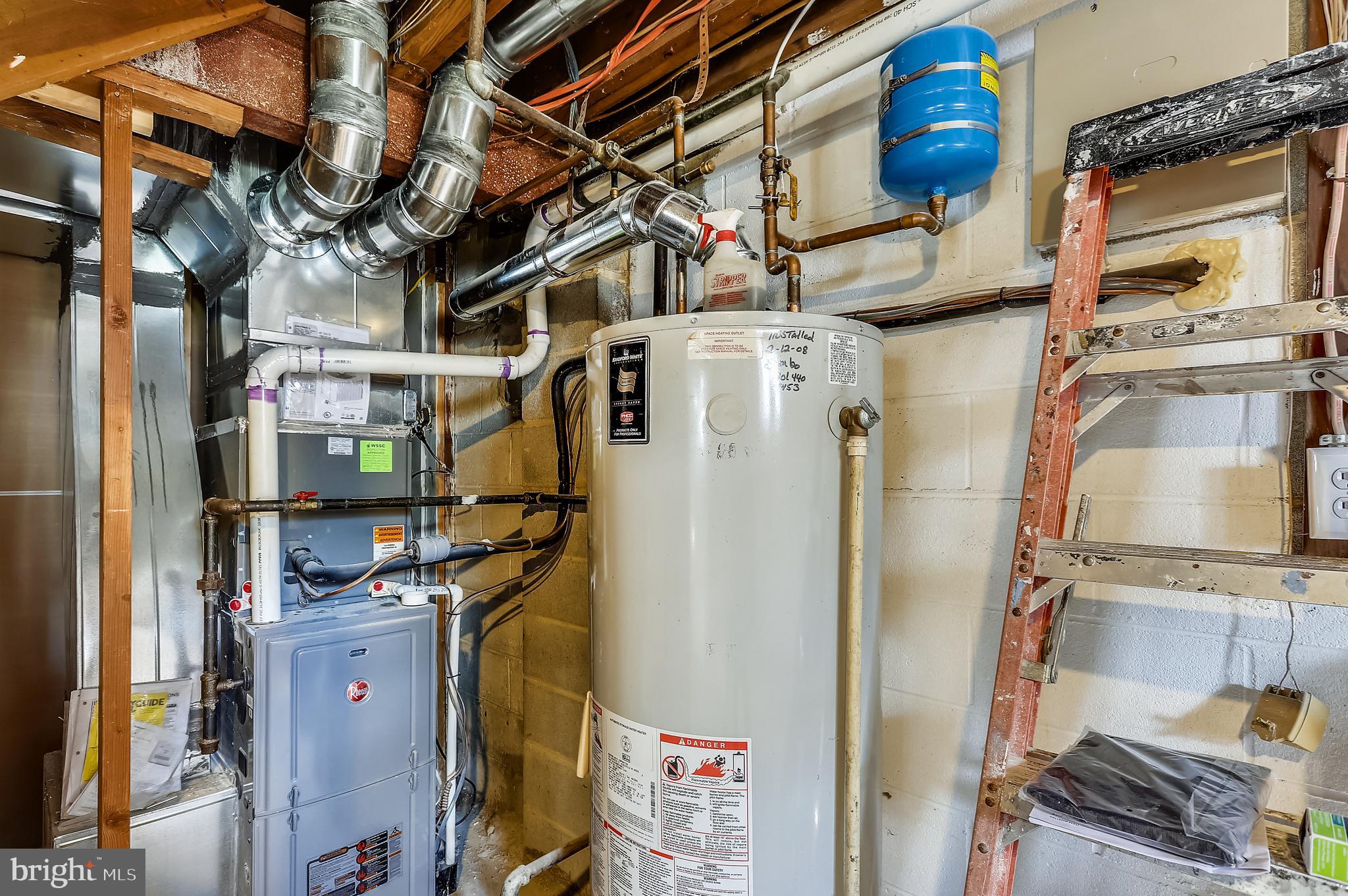 CLINTON - Residential