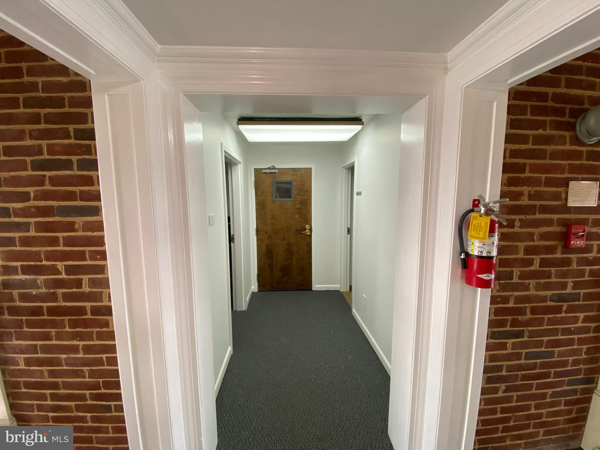 MANASSAS - Commercial Lease