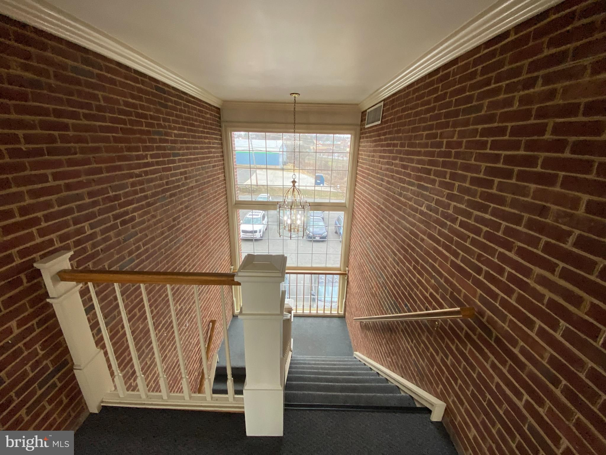 MANASSAS - Commercial Lease