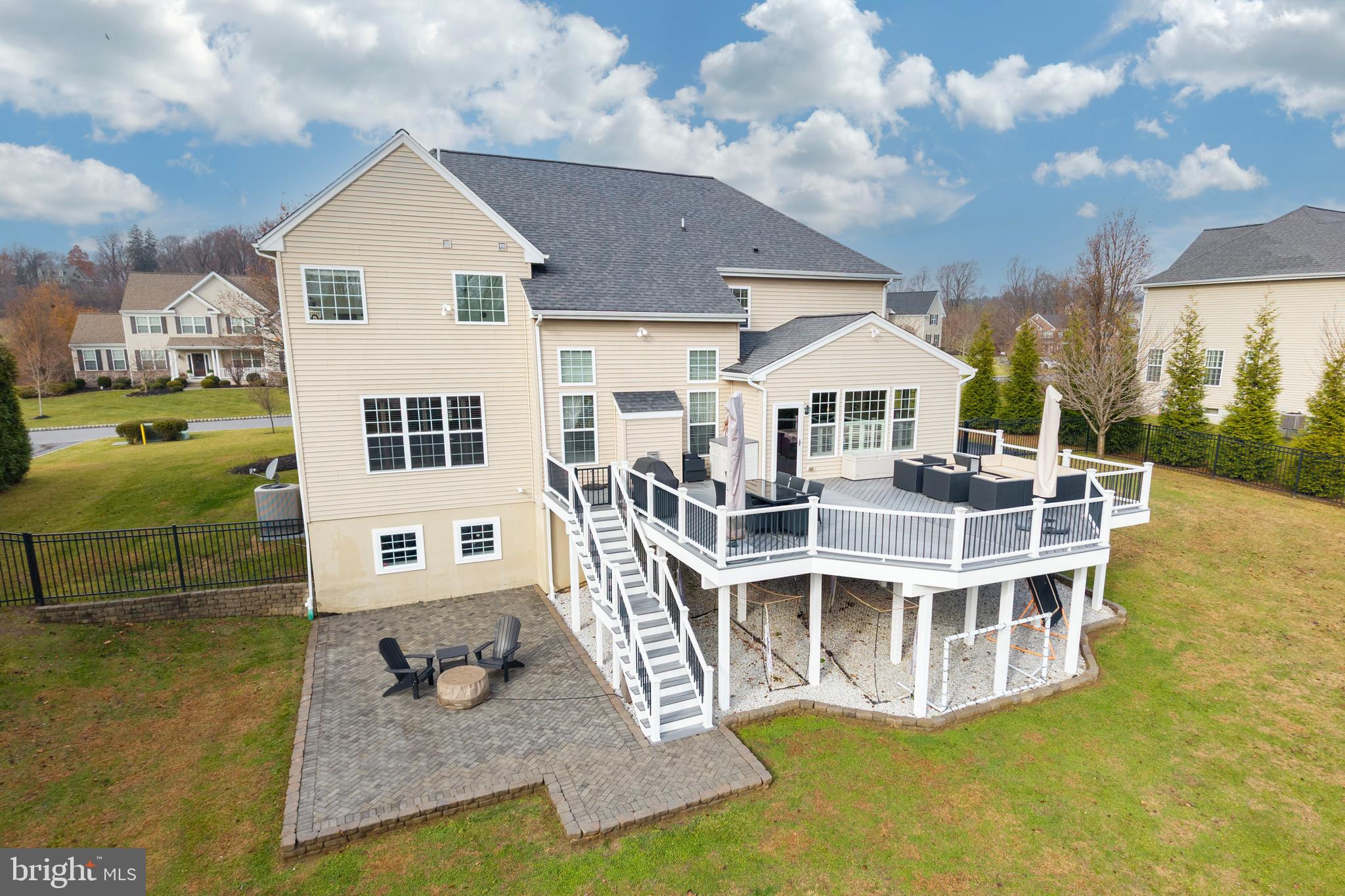 PRESERVEATSQUIRECHEY - Residential