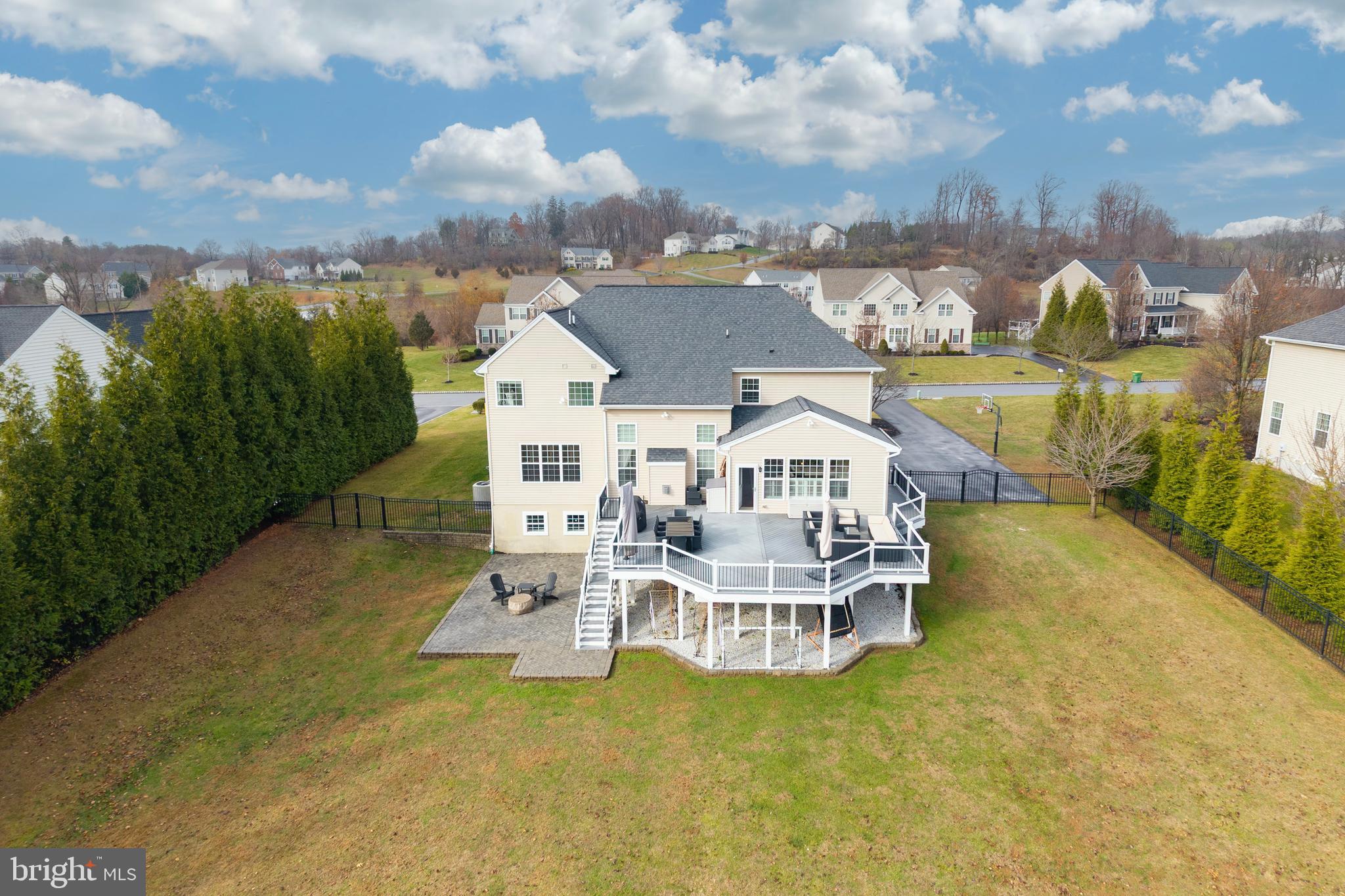 PRESERVEATSQUIRECHEY - Residential