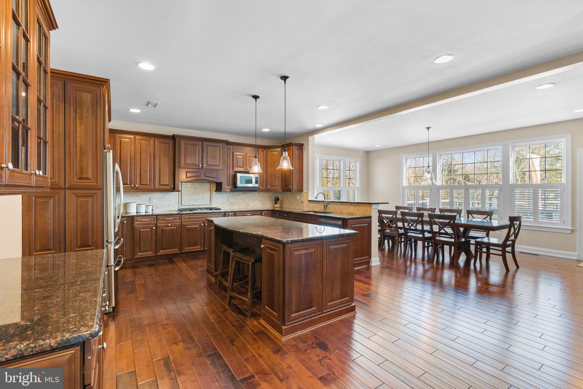 PRESERVEATSQUIRECHEY - Residential