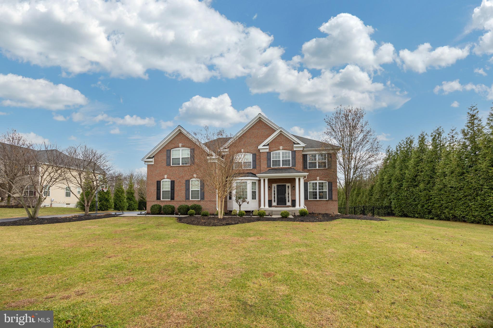 PRESERVEATSQUIRECHEY - Residential