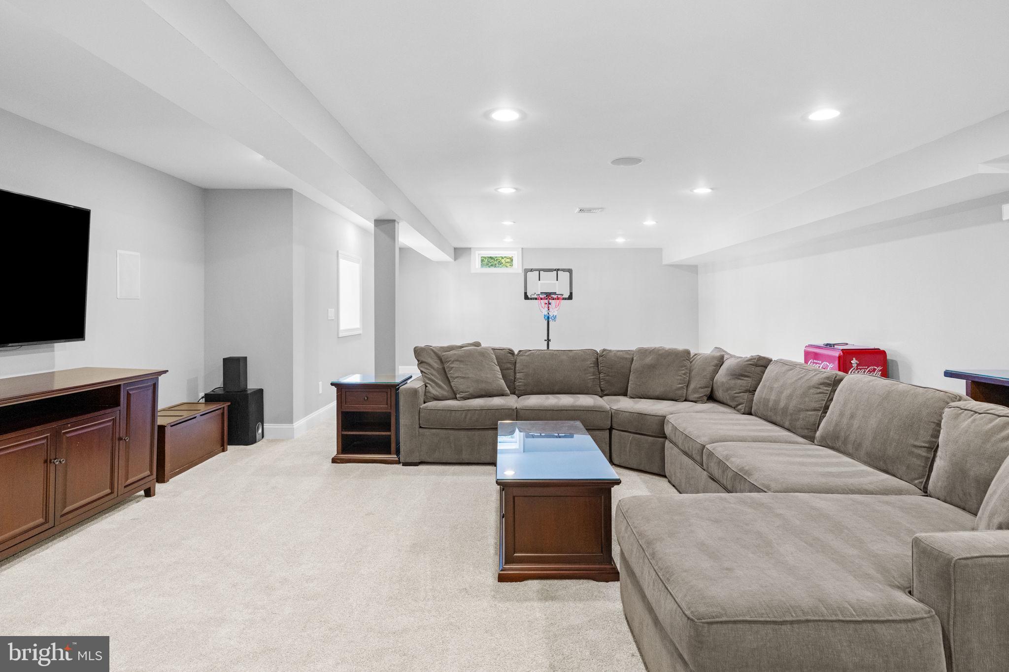 PRESERVEATSQUIRECHEY - Residential