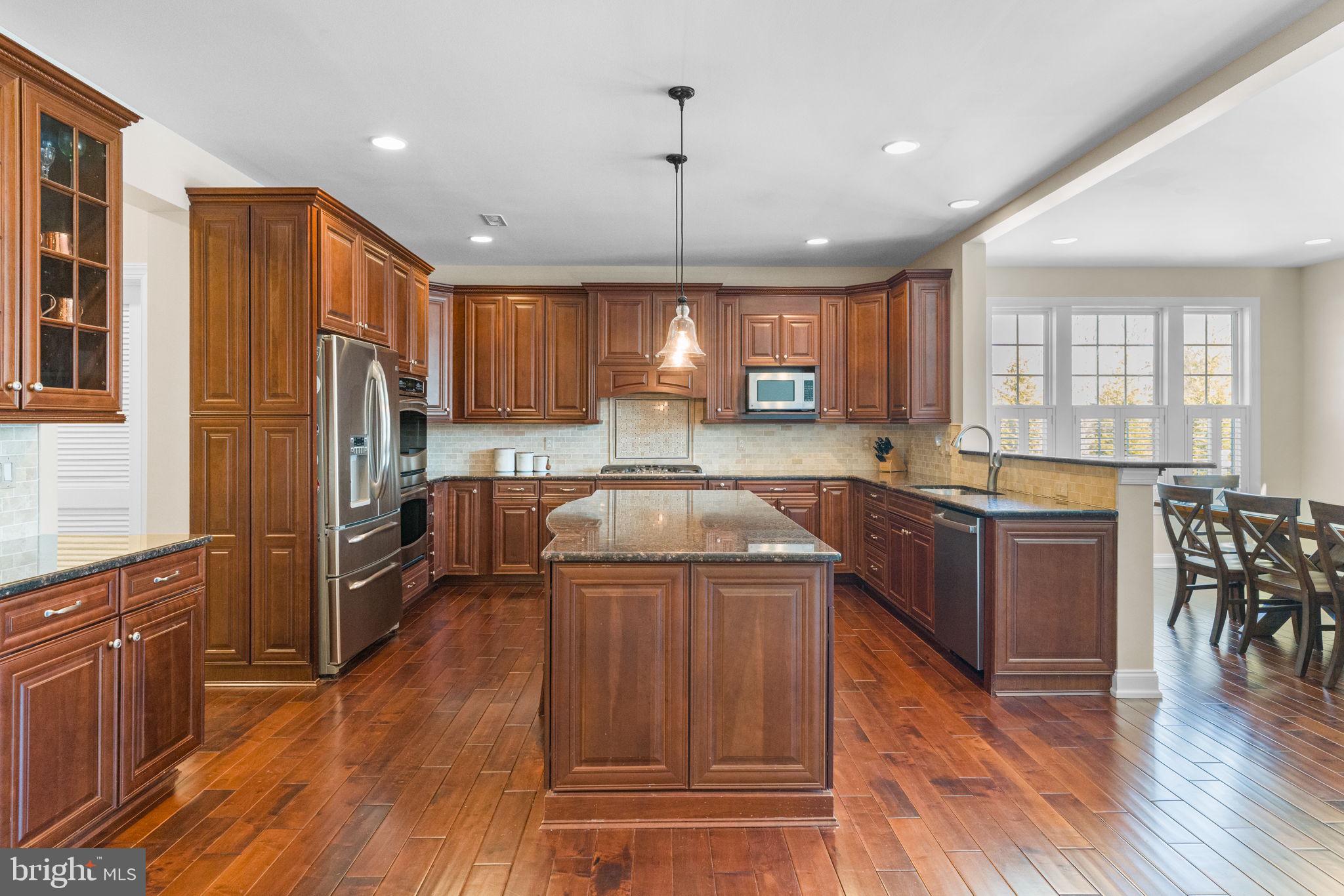 PRESERVEATSQUIRECHEY - Residential