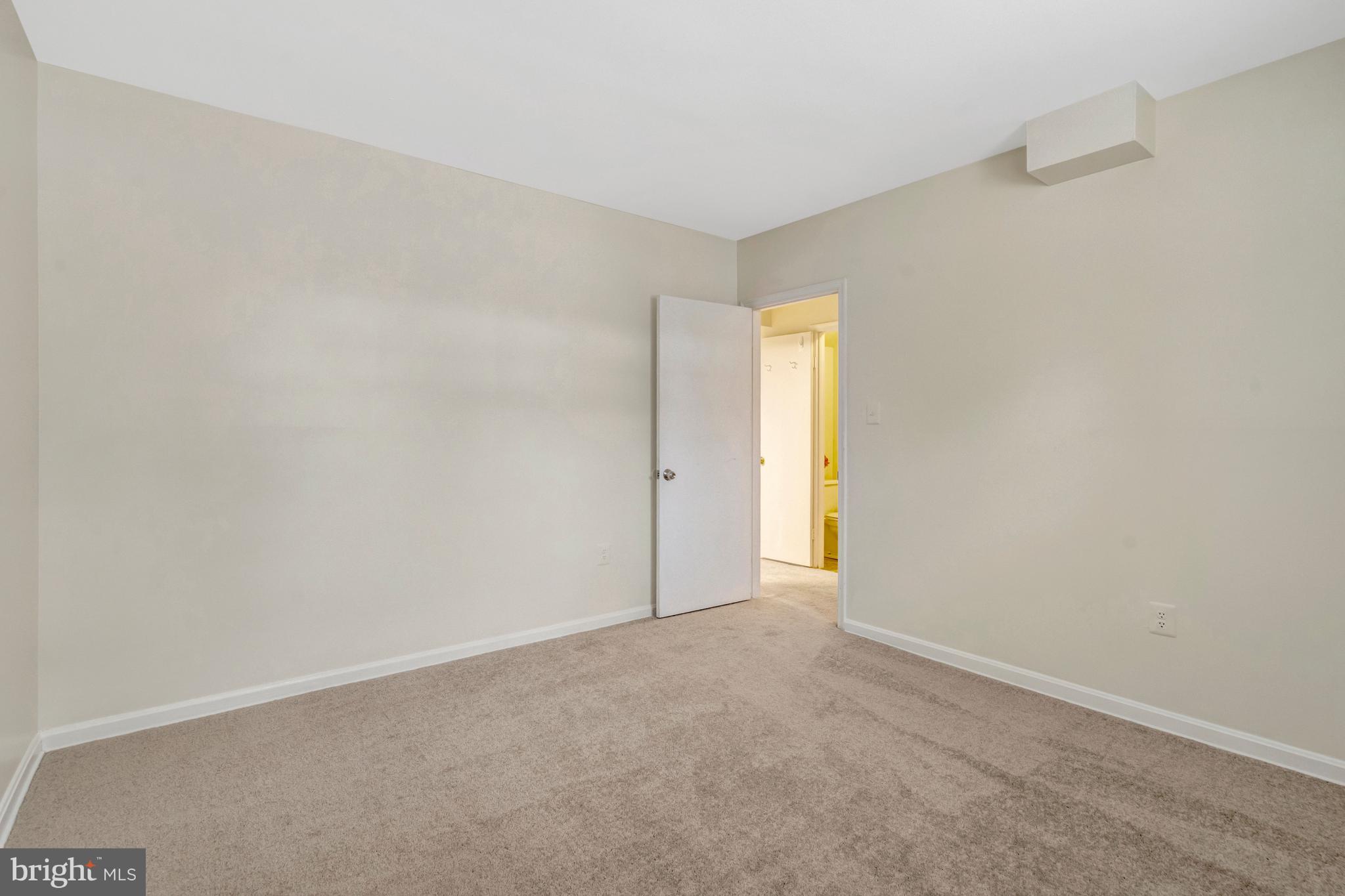 KINGS PARK WEST - Residential