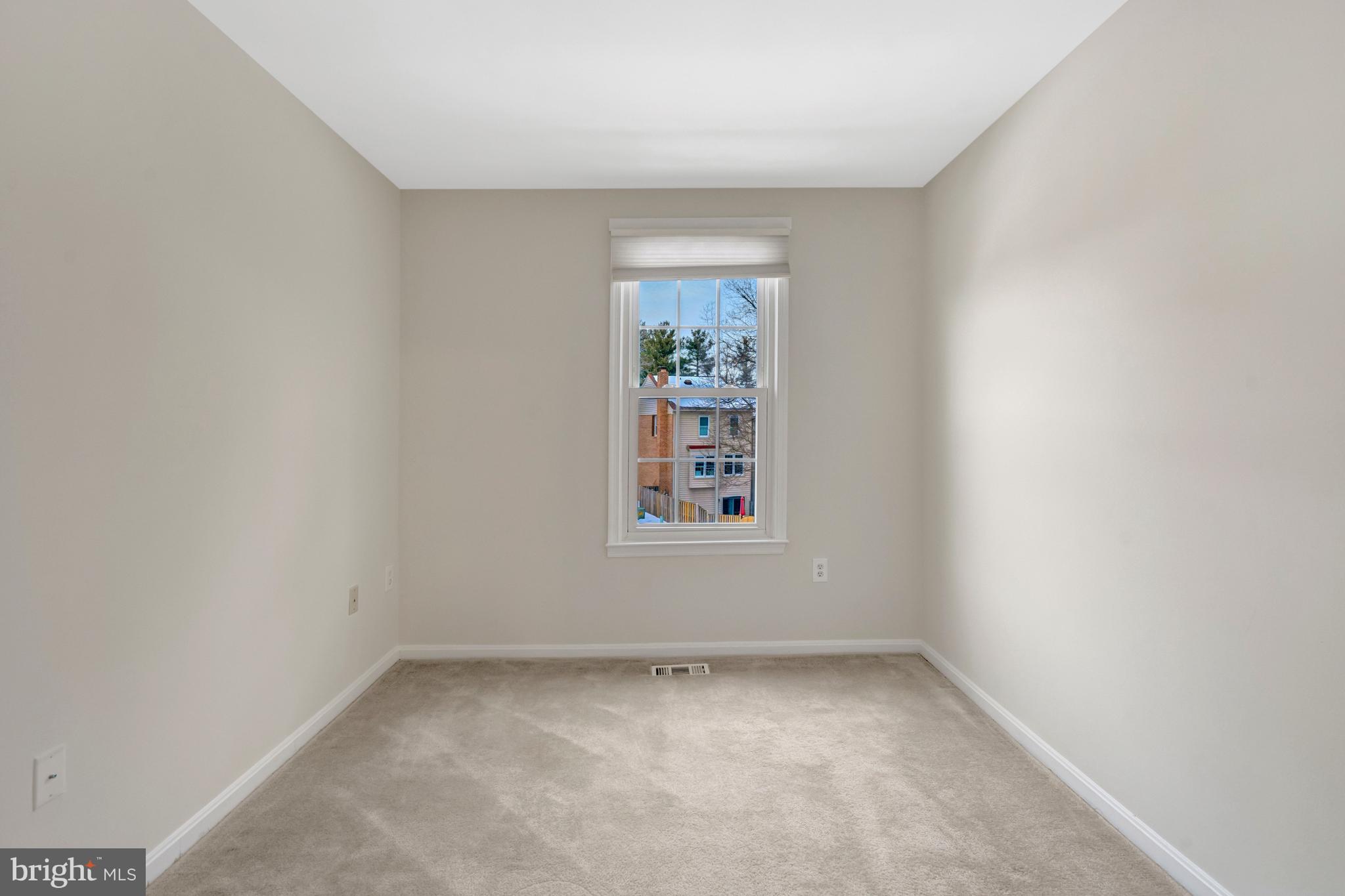 KINGS PARK WEST - Residential