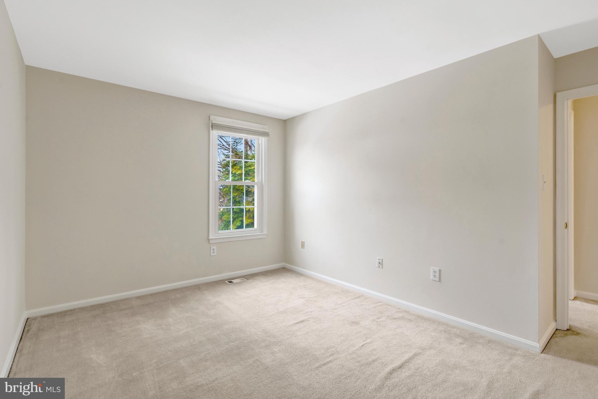 KINGS PARK WEST - Residential