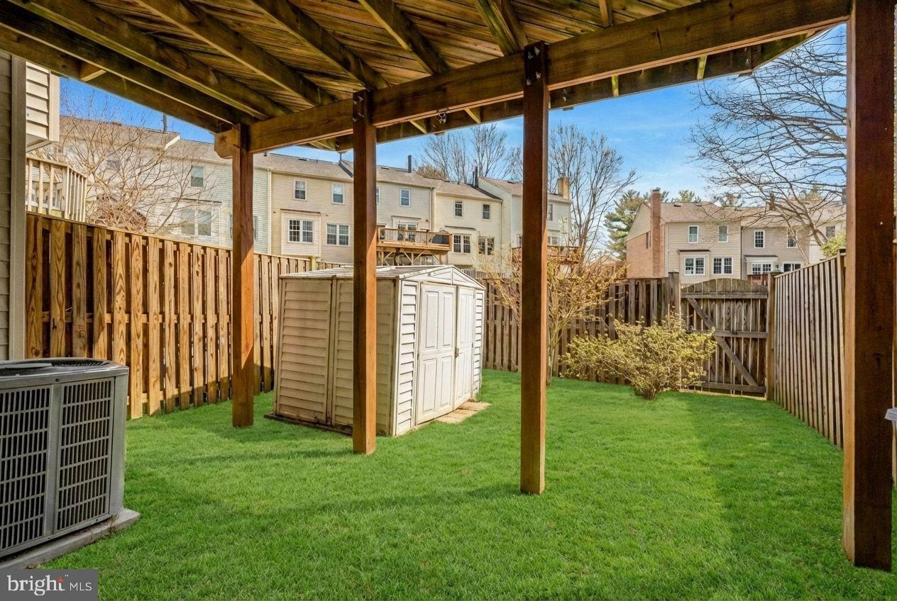 KINGS PARK WEST - Residential