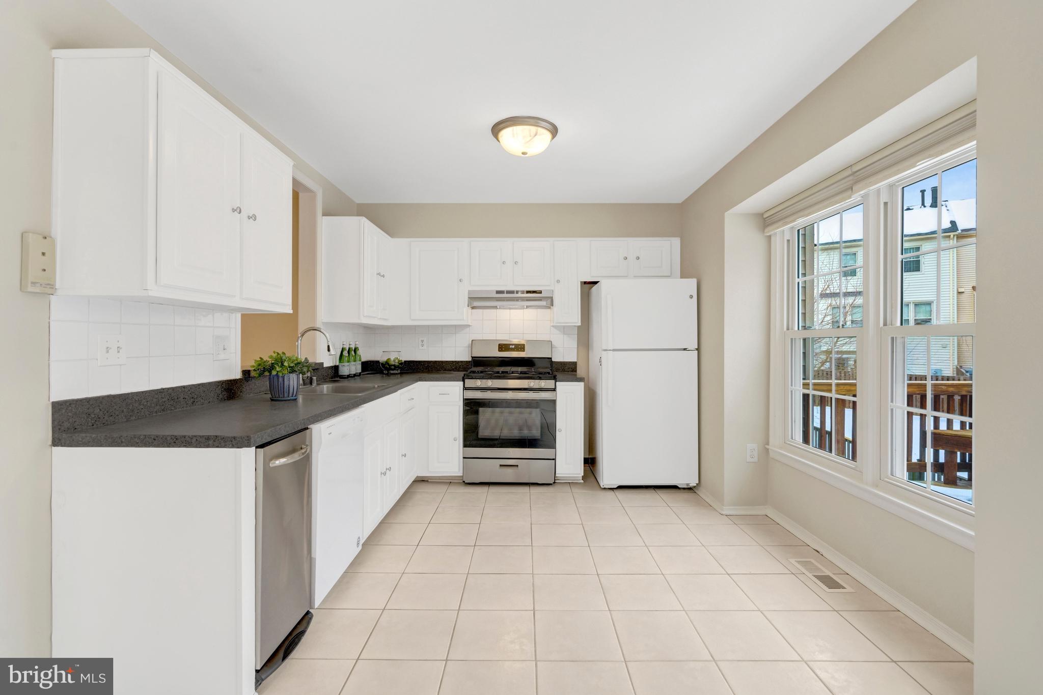 KINGS PARK WEST - Residential