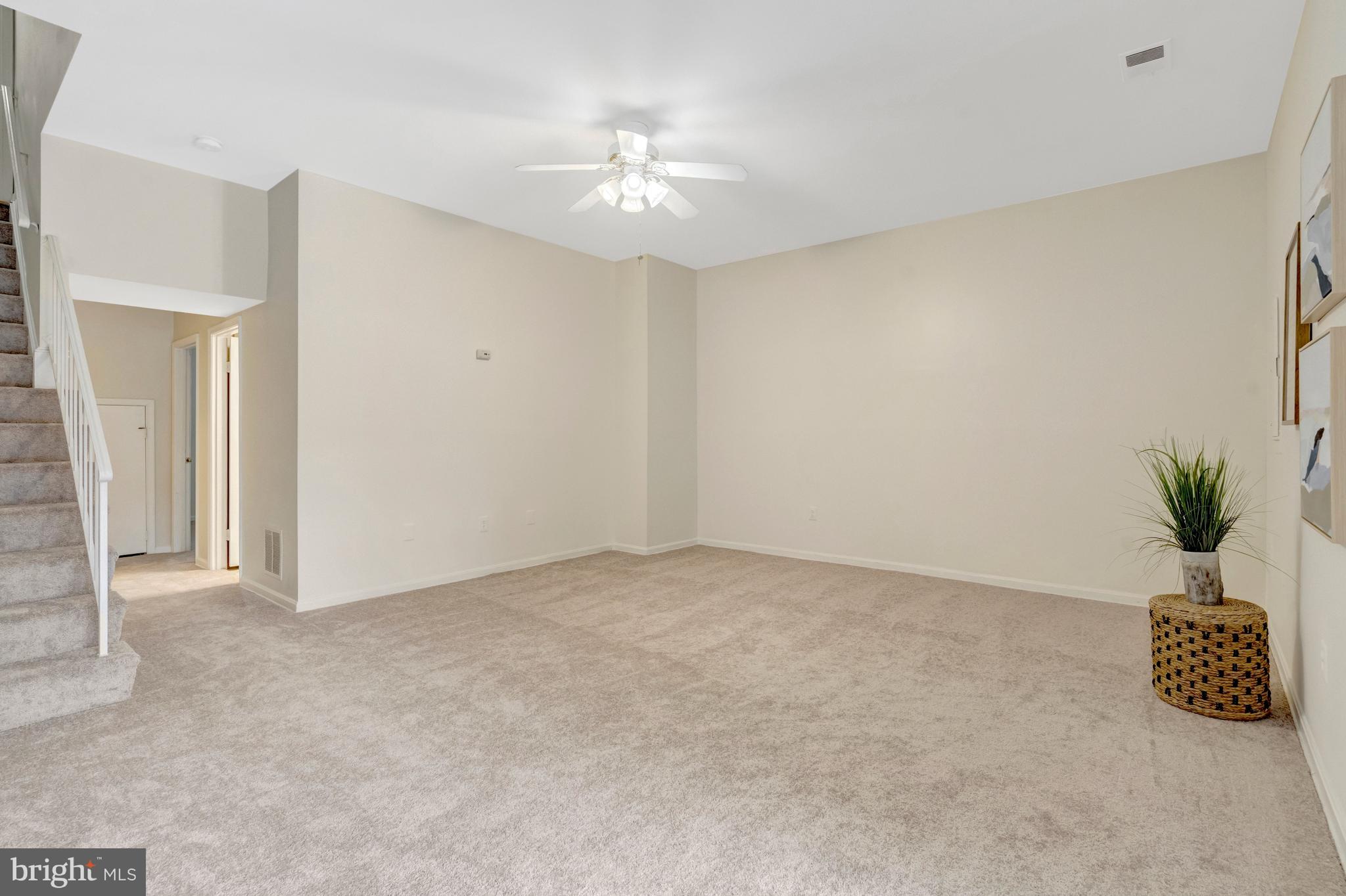 KINGS PARK WEST - Residential