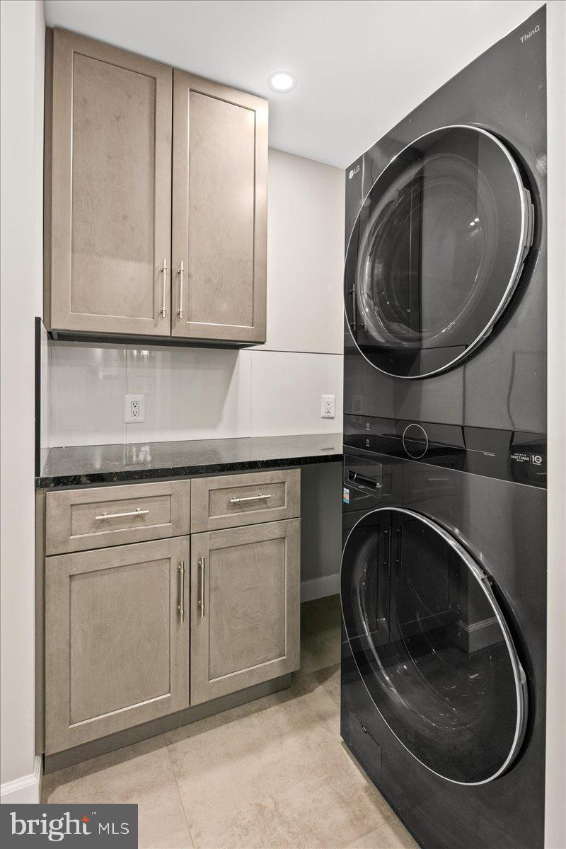 CANTERWOOD - Residential