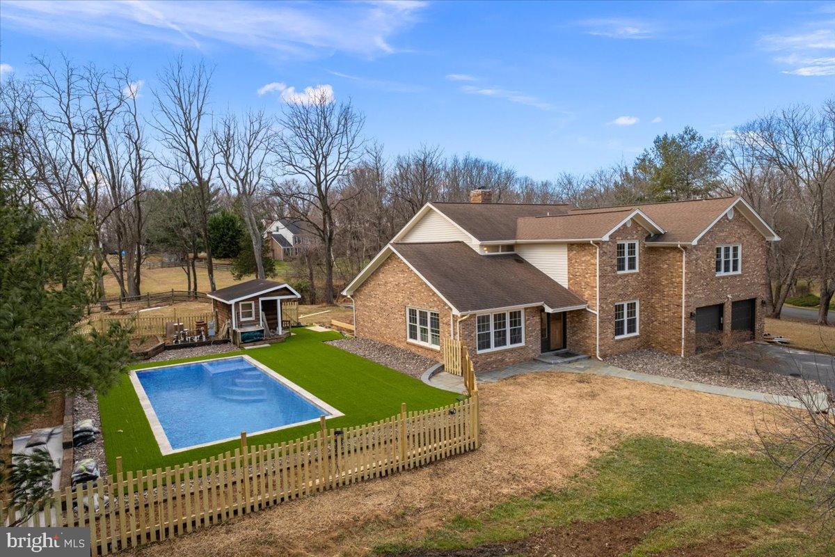 CANTERWOOD - Residential