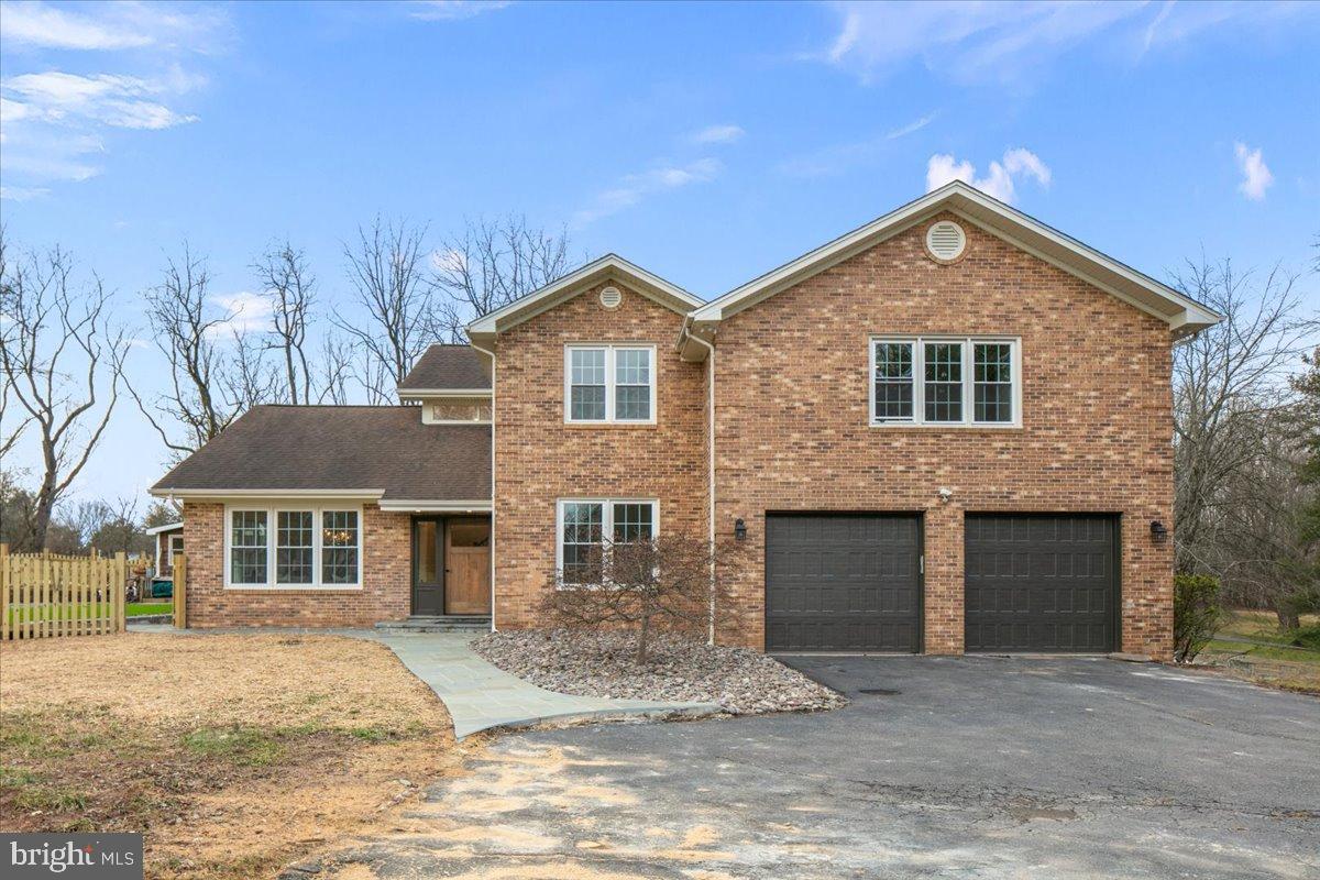 353 GALLOP WOOD PLACE