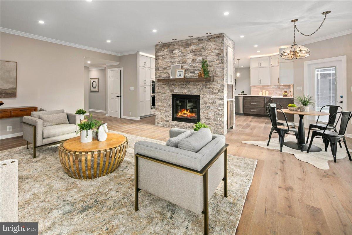 CANTERWOOD - Residential