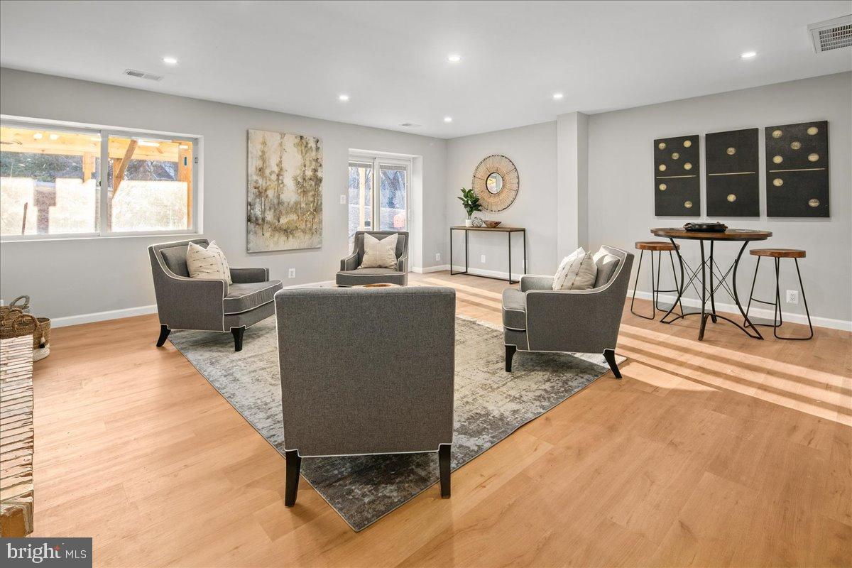 CANTERWOOD - Residential