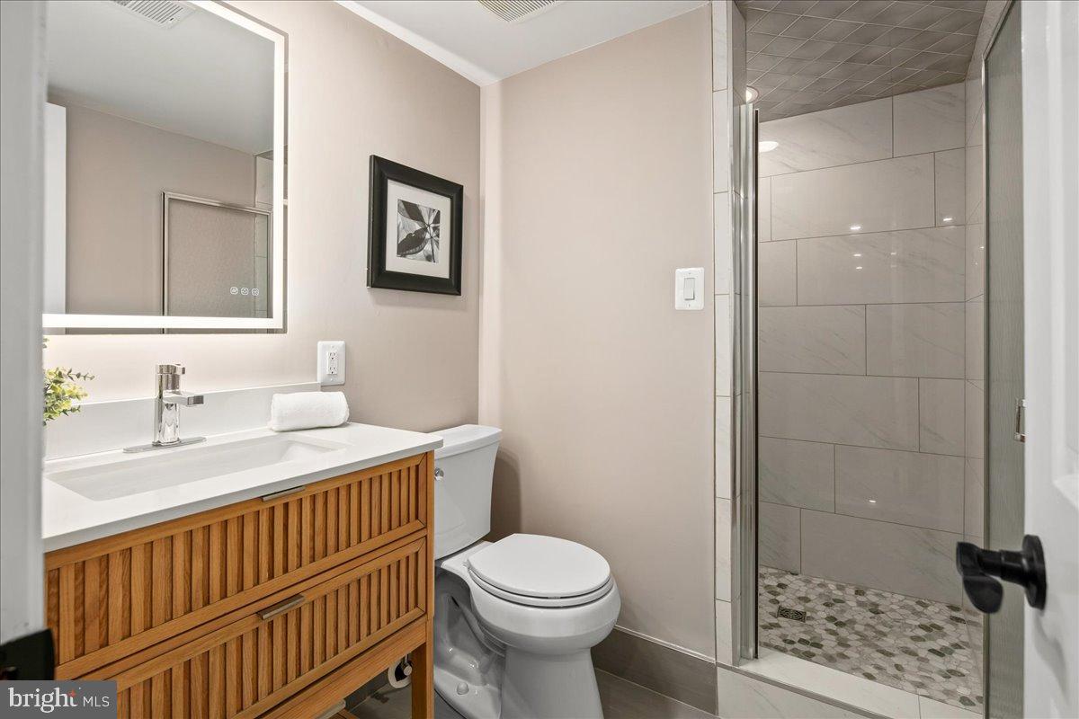 CANTERWOOD - Residential